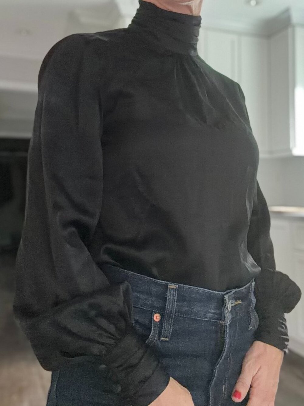 Cinq a Sept Black 100% Silk Turtleneck Blouse (size XXS, fits like US 0 or 2)